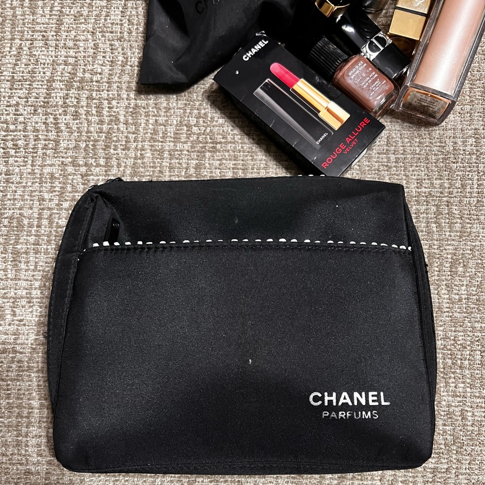 beautiful cosmetics Chanel